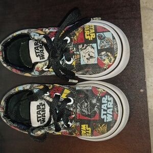 Star Wars Van's Toddler sneaker  size 5